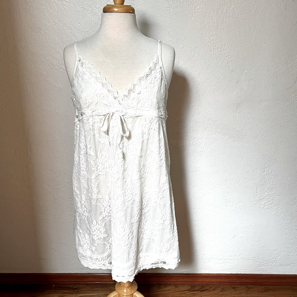 Pretty Angel Lace dress